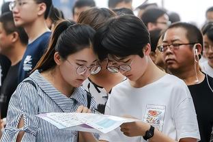 乌度卡：杰伦-格林的天赋潜力肉眼可见 我们见证他克服困难